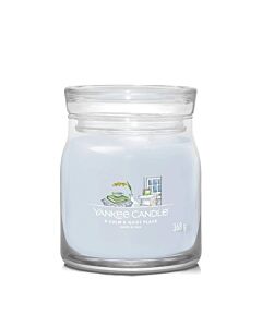 Yankee Candle A Calm & Quiet Place Signature Medium Jar